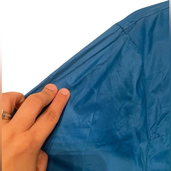 The North Faces Men’s Flight Series Light Jacket - Picture 7 of 7